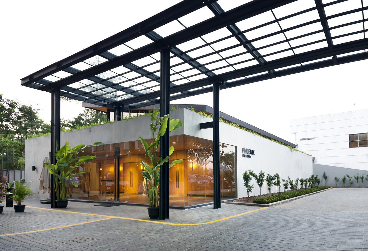 Aviary Bintaro Hotel Serpong Exterior photo